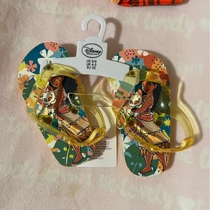 Disney Moana sandals